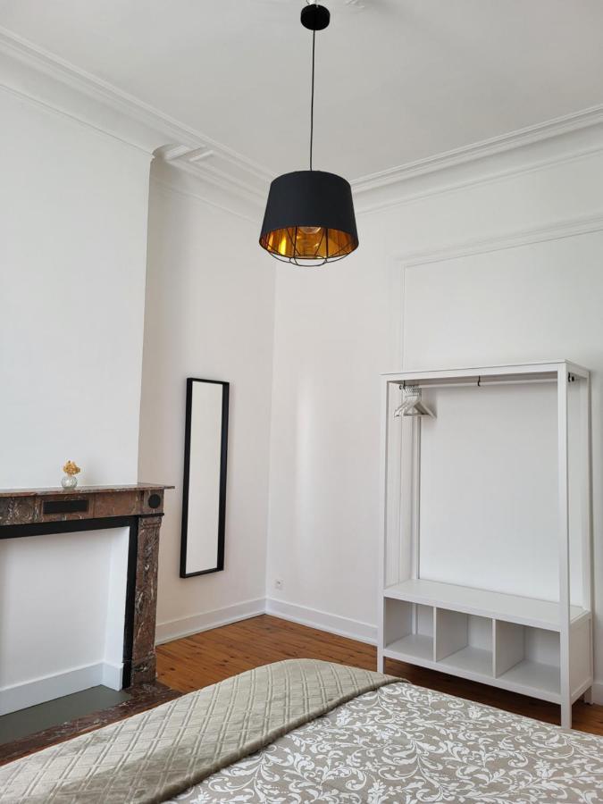 Brussels Bed & Blockchain Private Rooms With Shared Bathroom Etterbeek Ngoại thất bức ảnh