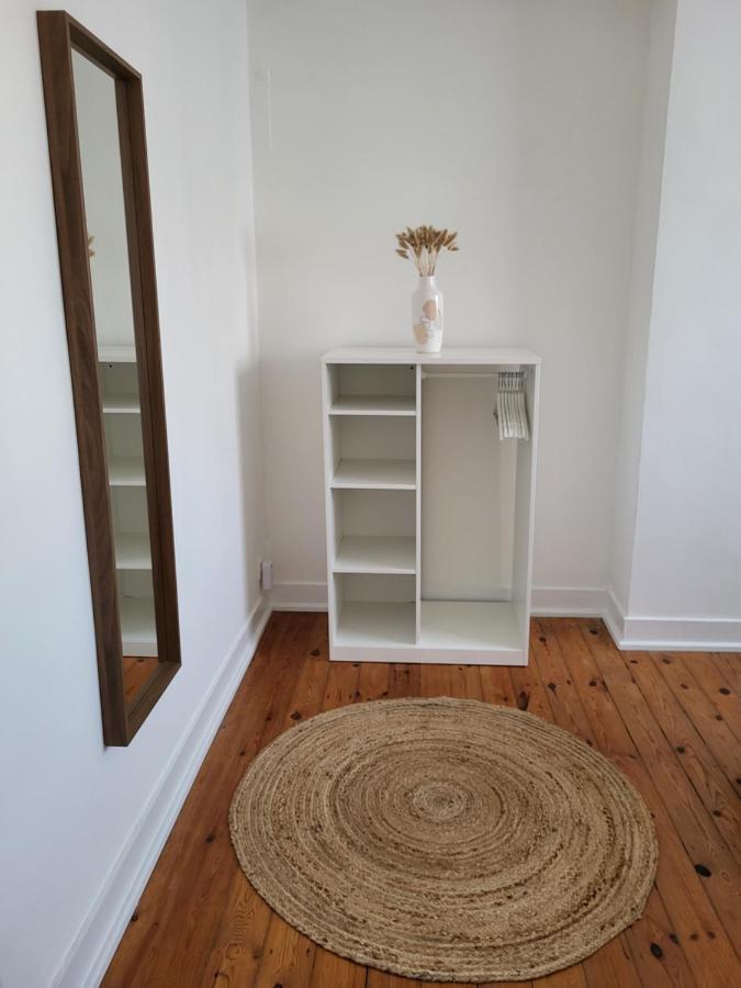 Brussels Bed & Blockchain Private Rooms With Shared Bathroom Etterbeek Ngoại thất bức ảnh