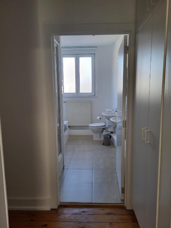 Brussels Bed & Blockchain Private Rooms With Shared Bathroom Etterbeek Ngoại thất bức ảnh