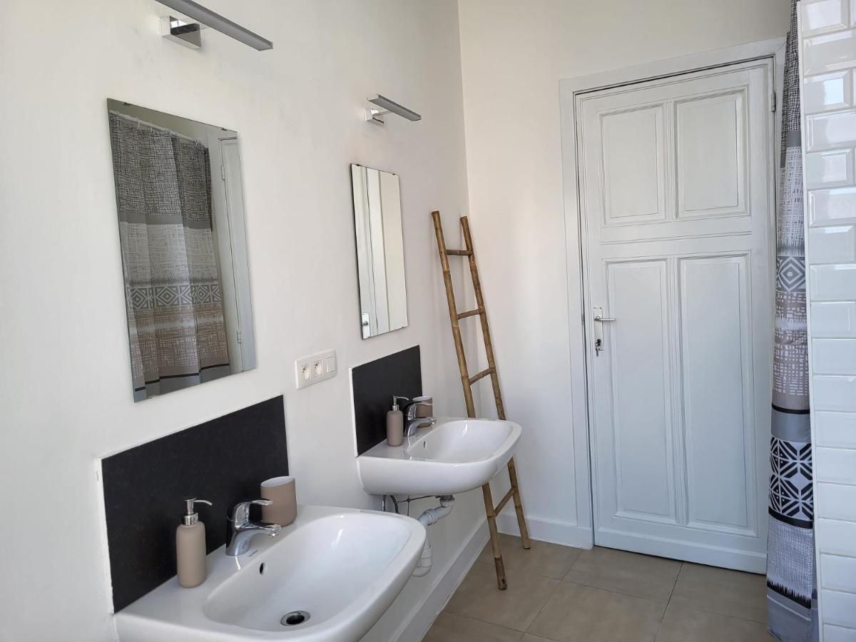 Brussels Bed & Blockchain Private Rooms With Shared Bathroom Etterbeek Ngoại thất bức ảnh